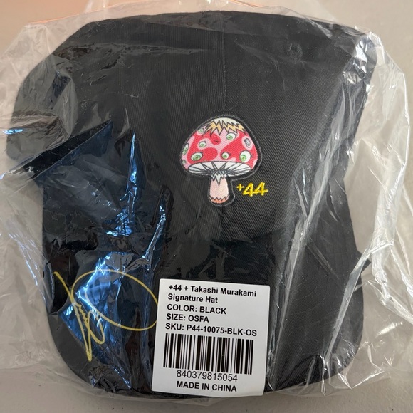 NWT MURAKAMI x LEWIS HAMILTON 2023 F1 Las Vegas Black Signature Hat Mushroom Cap